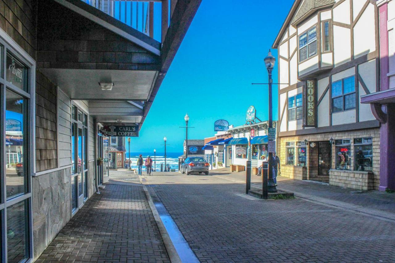 Nye Beach Lighthouse Vista Newport Exterior photo